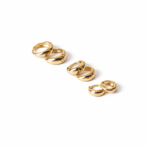 Argola Lisa Banhada a Ouro 18k